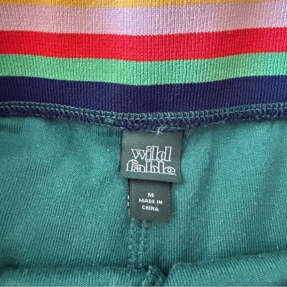 Wild Fable Green Velour Roller Skate Shorts with Rainbow Waistband Size M - Picture 3 of 5